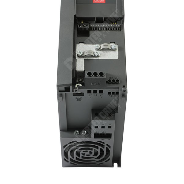 Photo of Danfoss FC 51 Micro 7.5kW 400V 3ph AC Inverter Drive, HMI, Pot, DBr, C2 EMC