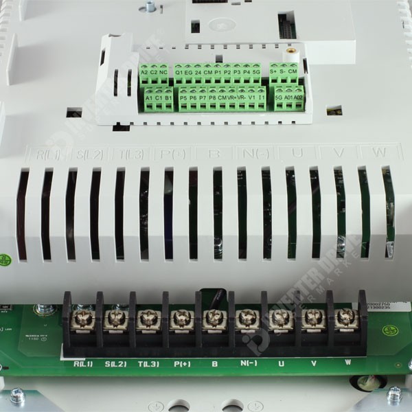Photo of LS Starvert iS7 IP54 11kW/15kW 400V 3ph - AC Inverter Drive Speed Controller with Keypad