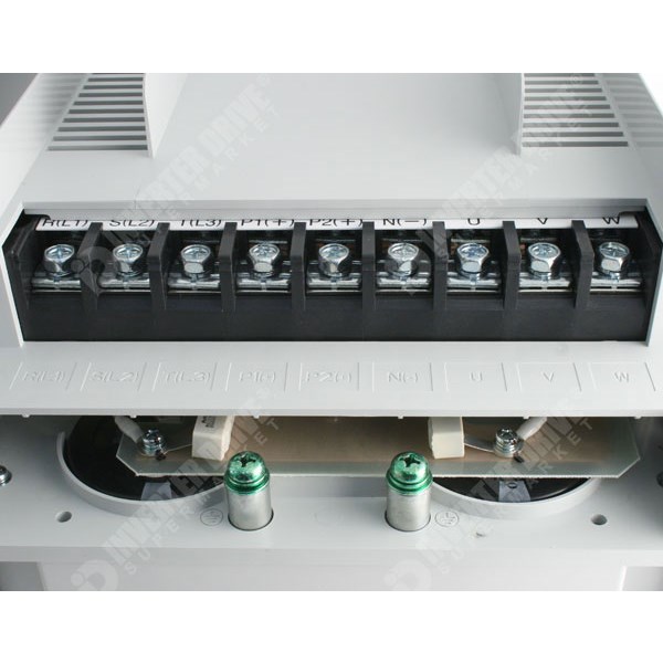 Photo of LS Starvert iS7 - 37kW/45kW 400V - AC Inverter Drive Speed Controller with Keypad