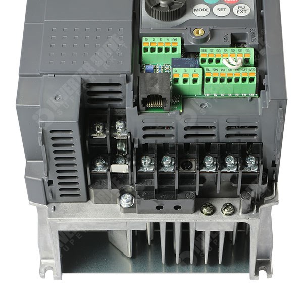 Photo of Mitsubishi D720S IP20 2.2kW 230V 1ph to 3ph AC Inverter Drive, DBr, STO, Unfiltered