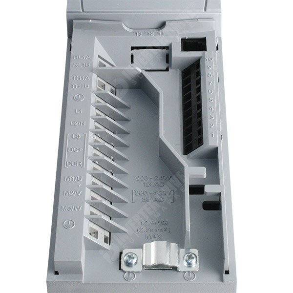 Photo of Parker SSD 650S 0.75kW 400V AC Inverter Drive for PM Motors, C2 EMC