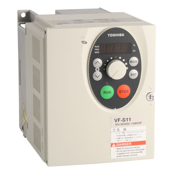 Toshiba VFS11S 2.2kW 230V 1ph to 3ph AC Inverter Drive, DBr, C3