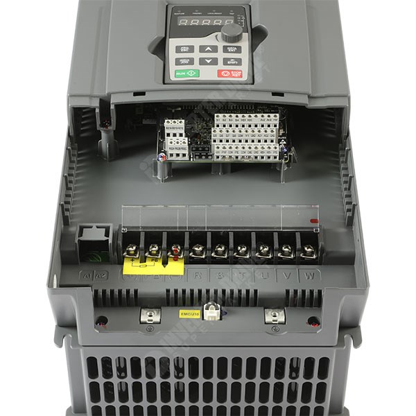Photo of Universal GD200A 18.5kW/22kW 400V 3ph AC Inverter Drive, HMI, DBr, C3 EMC