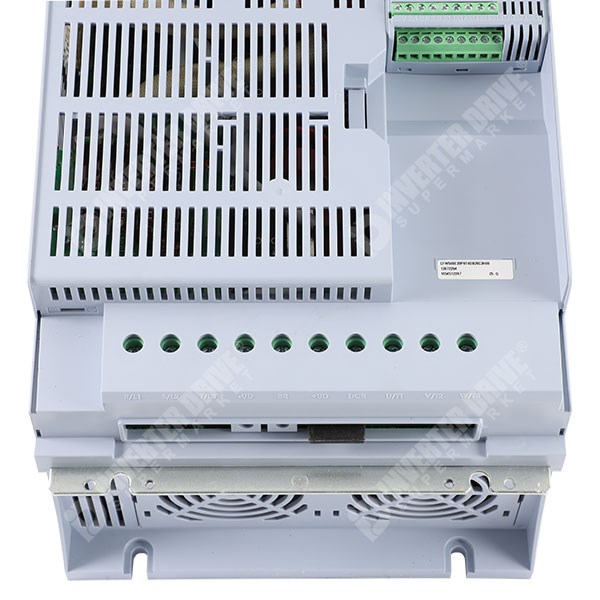 Photo of WEG CFW500 IP20 22kW 400V 3ph AC Inverter Drive, DBr, C3 EMC